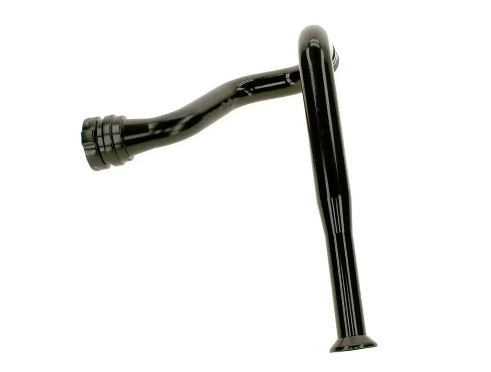 Schwarzes Gebläseansaugrohr von Bosch, mit gebogenem Abschnitt und Anschluss für Dichtung. Einheitliches Design ohne erkennbare Markierungen oder Maße.